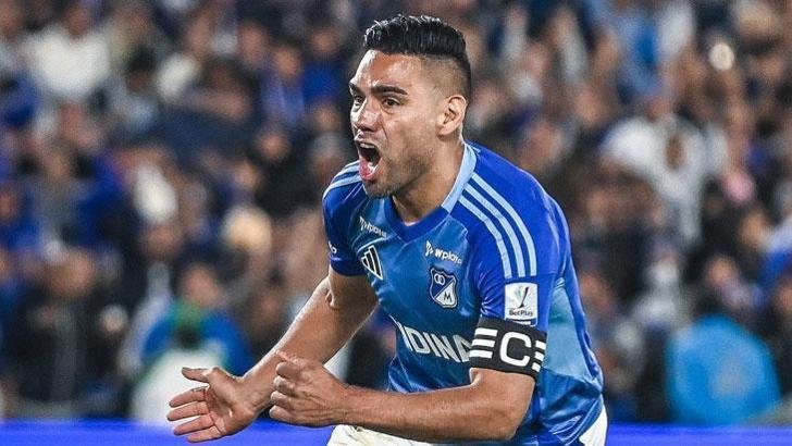 Radamel Falcao Yeniden Futbola Dönüş Yaptı! 39 Yaşında Anlaşma Sağladı