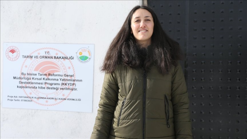 Kars'taki Girişimci Kadın, Devlet Desteğiyle Çiftlik Açtı
