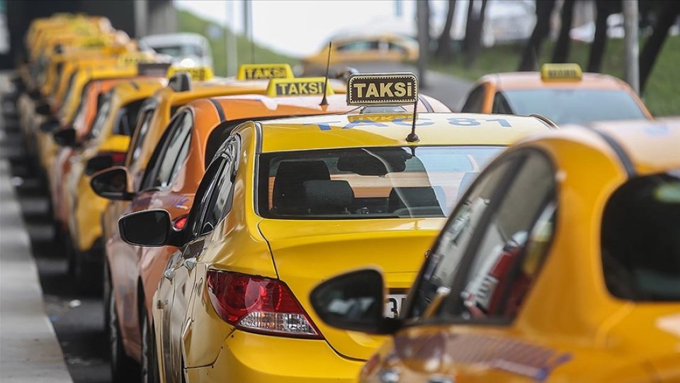 Taksilere "Finansal Aygıt" Uygulaması Geliyor | Ekonomi Gelişmeleri