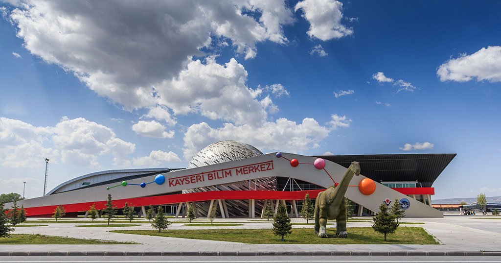 Kayseri Bilim Merkezi, Yarıyılda Öğrencilerle Bilim Dolu Etkinlikler Sunuyor