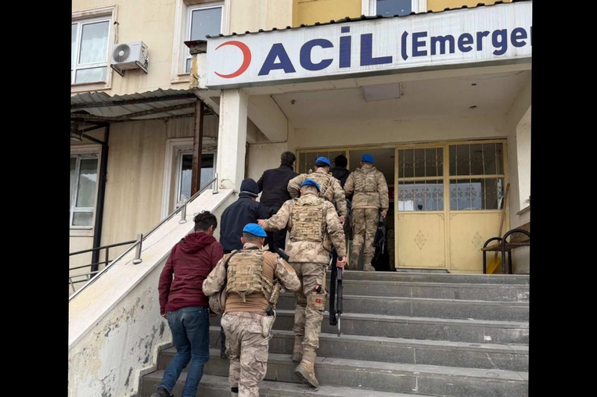 Şırnak'ta Jandarma Tarafından Düzenlenen Güvenlik Operasyonu: 67 Tutuklama