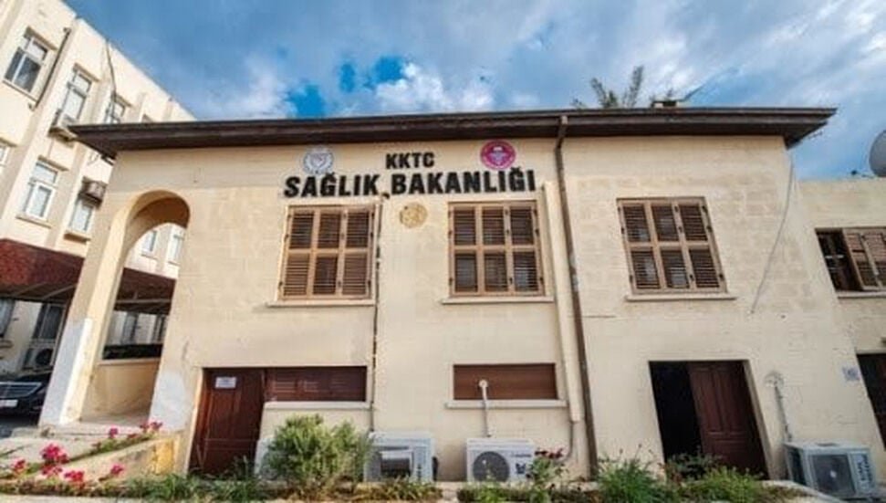Sağlık Bakanlığı: Grip Aşıları Devam Ediyor, Risk Grupları İçin Önemli