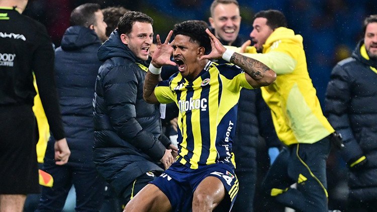 Süper Kupa finalinde Oosterwolde'den Icardi göndermeli gol sevinci!