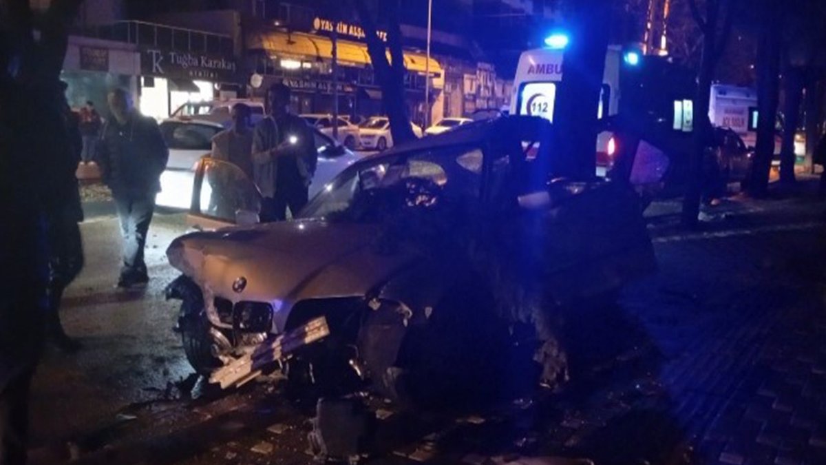 Bursa'da Yaşanan Korkunç Kaza: İki Kişi Ağır Yaralandı