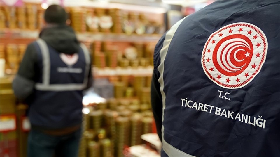 Ticaret Bakanlığı'ndan fahiş fiyata 2,6 milyar lira ceza | Son dakika ekonomi haberleri