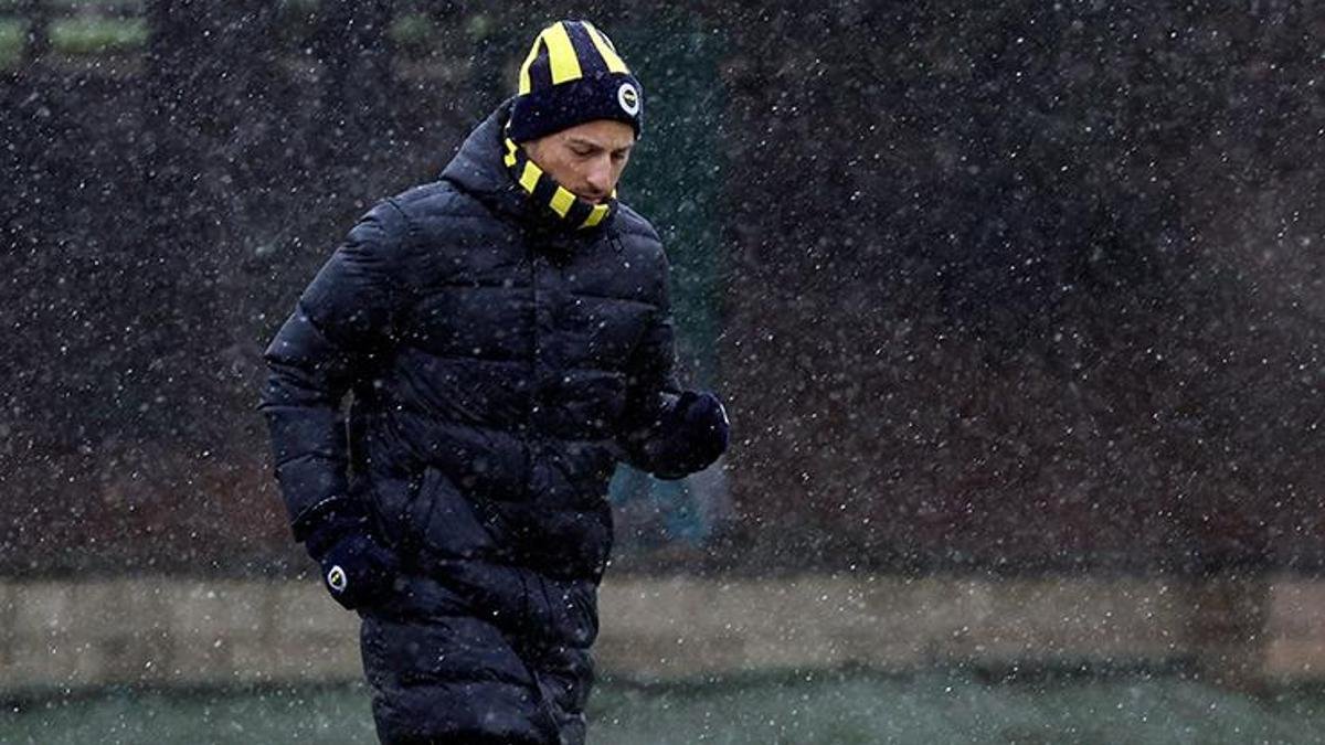 Fenerbahçe, Beyoğlu Yeni Çarşı FK İle Maç Hazırlıklarına Girdi