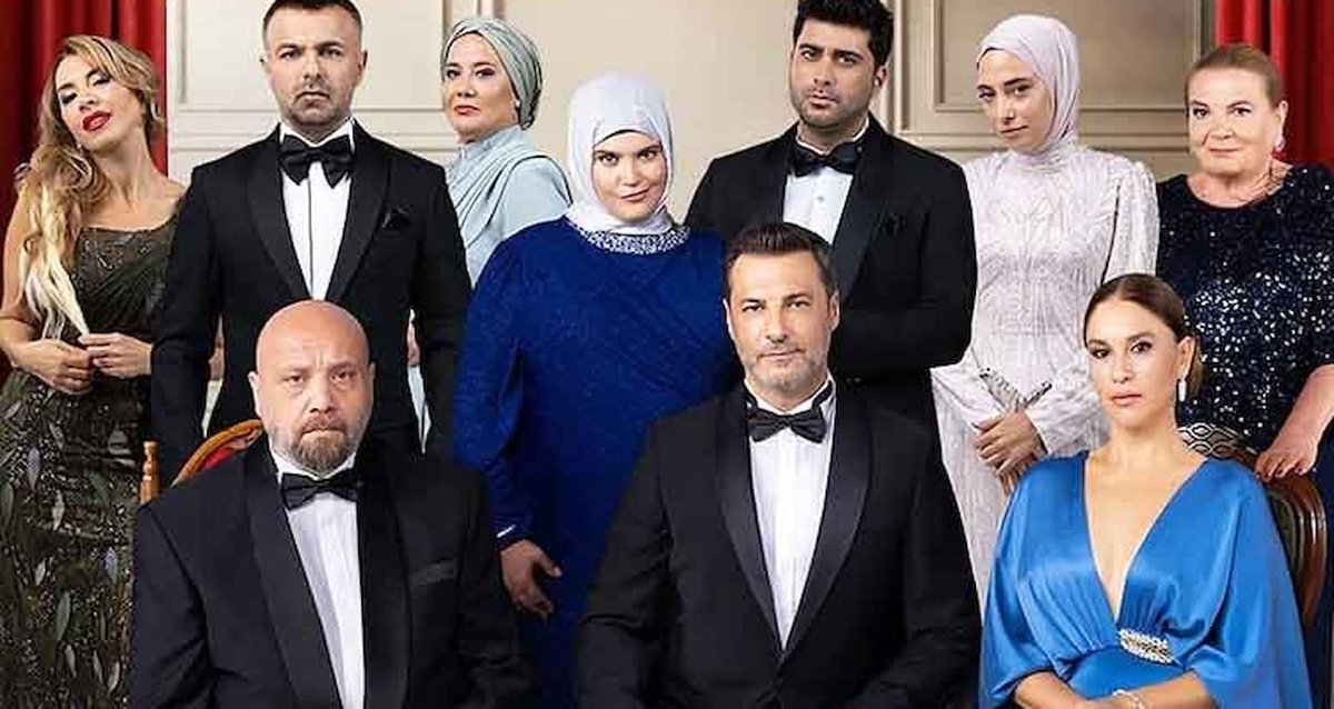 Tanınmış Sunucu 'Kızılcık Şerbeti'nde Yer Alacak