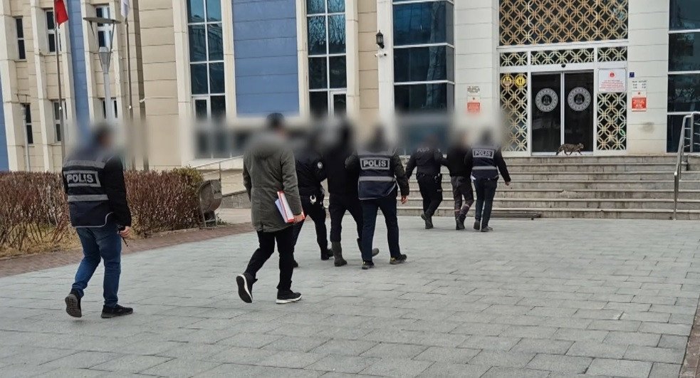 Kırşehir'de Hırsızlık Olayında İki Şahıs Gözaltına Alındı