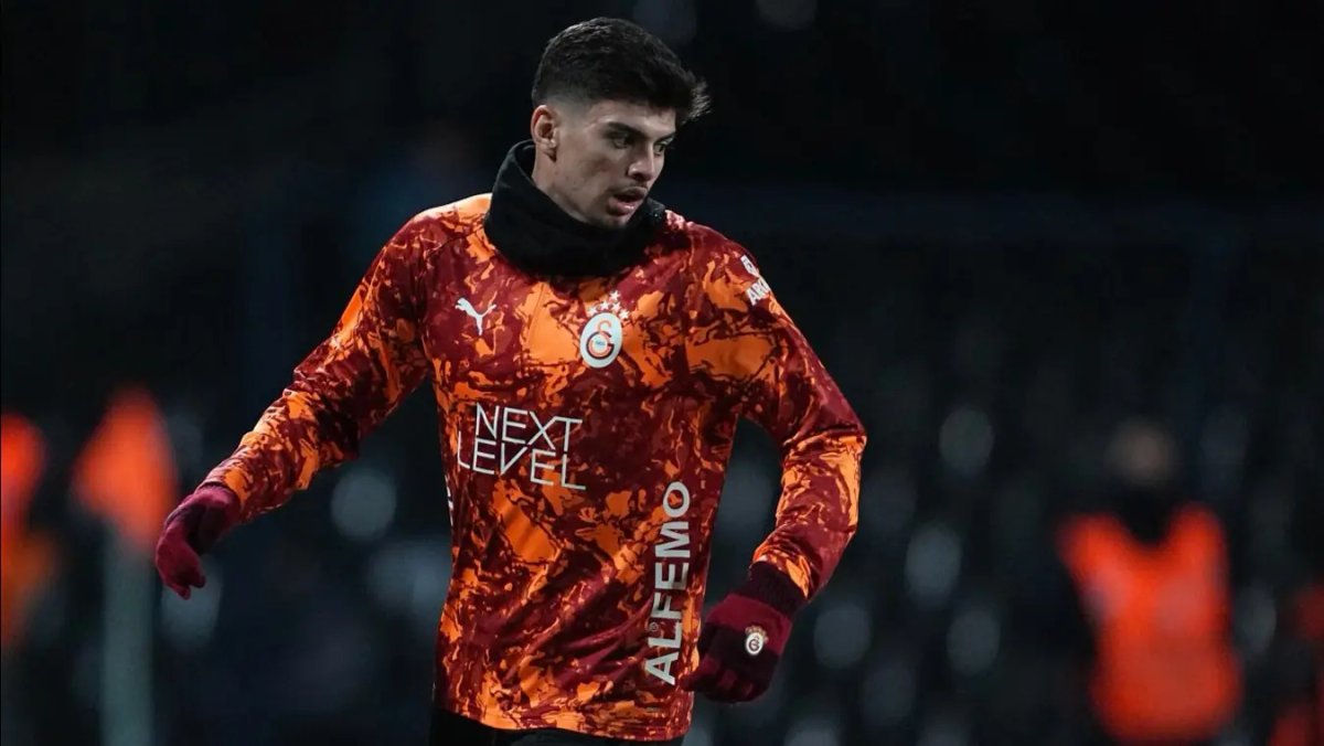 Son Dakika: Galatasaray'da Sakatlık Haberi, 8. Dakikada Çıktı