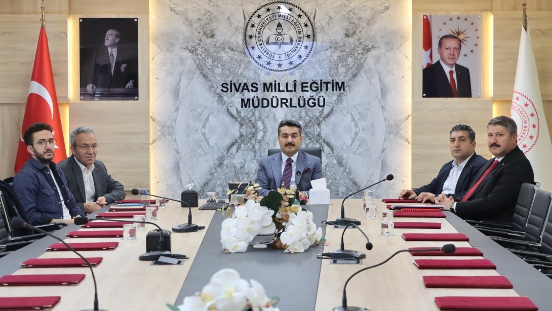 Sivas'ta 2025-2026 Eğitim Yatırımları Üzerine Toplantı Yapıldı