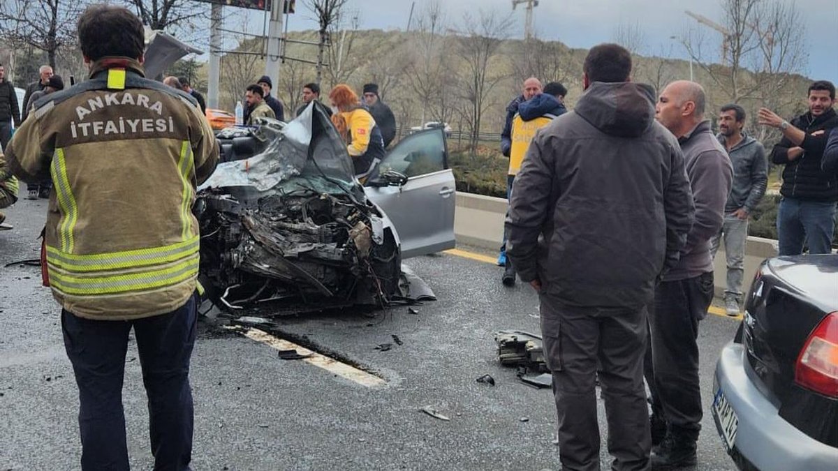 Ümitköy Köprüsü'nde Yaşanan Korkunç Trafik Kazası!