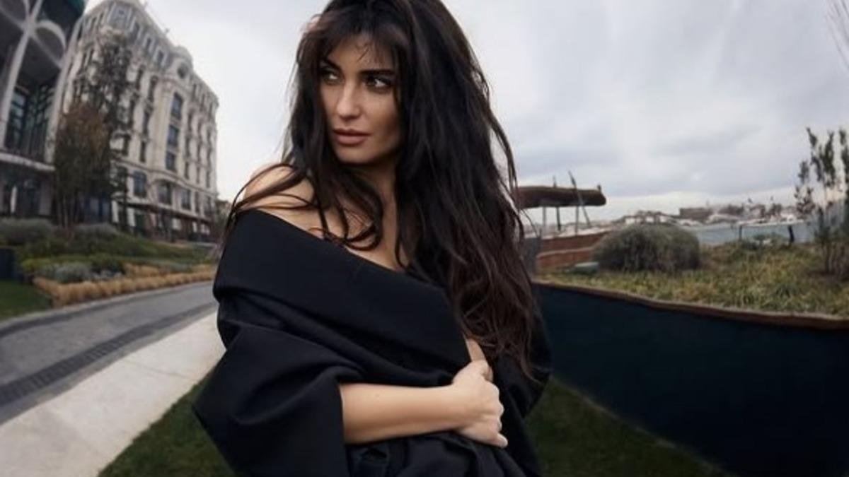 Tuba Büyüküstün, Sultana Filmi İle Güçlü Bir Geri Dönüş Yapıyor!
