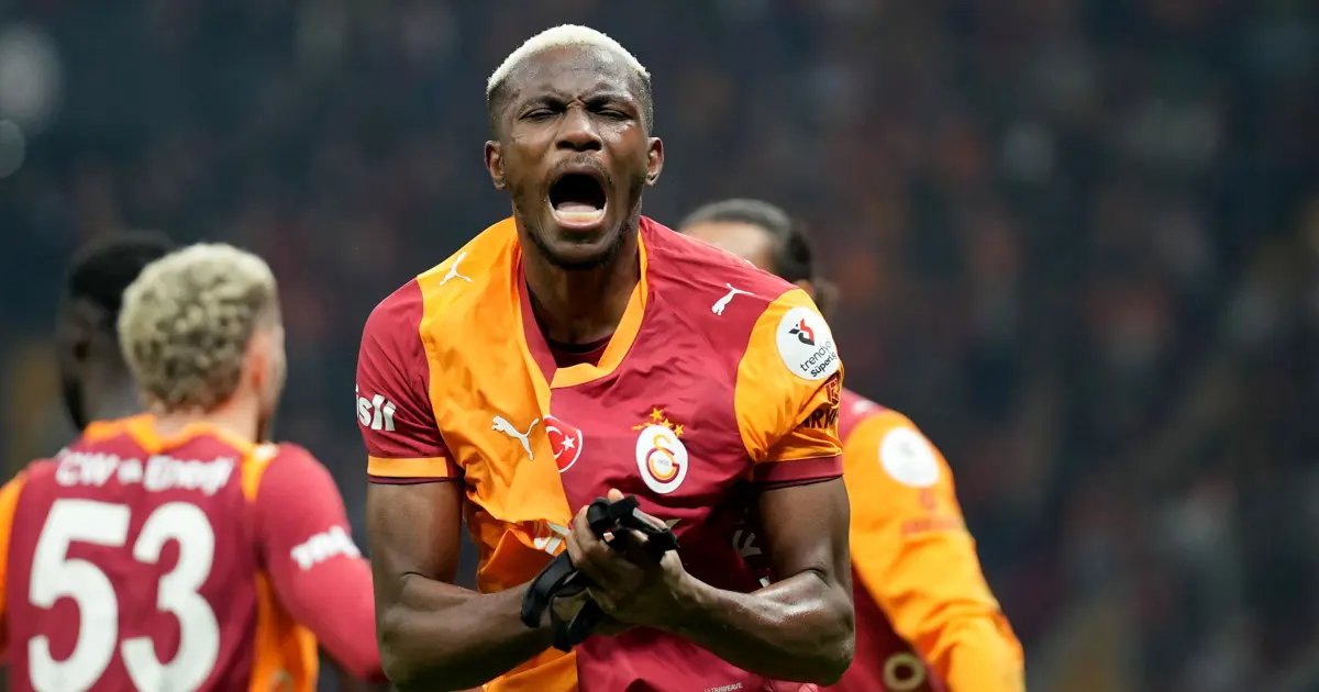 Osimhen'in Taraftarla Yaşadığı Gerilim, Galatasaray Paylaştı! Şampiyonlar Ligi'nde Oynayacak Mı?