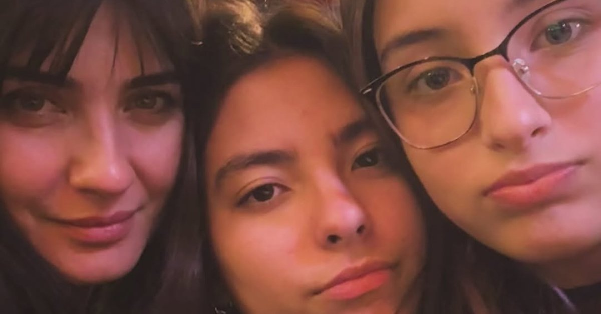 Tuba Büyüküstün Ve Onur Saylak'ın Kızları 14 Yaşına Girdi
