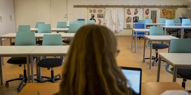 Velilerin 'Özel Okul' Sorunu: Eğitim İçin Eşya Satan Aileler!