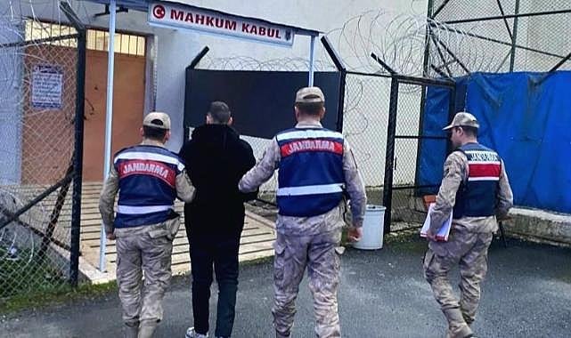 Jandarma Suçlulara Göz Açtırmıyor: 51 Aranan Kişi Ele Geçirildi