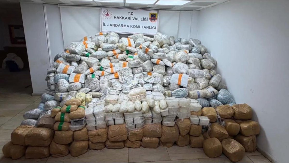 Hakkari'de 860 Kilogram Uyuşturucu Madde Yakalandı