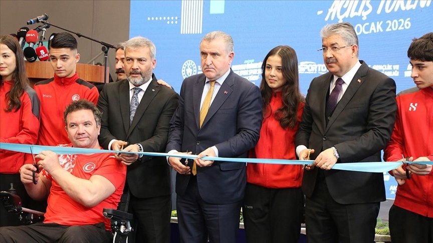 Gençlik Ve Spor Bakanı Bak: 6 Yılda 12 Milyon Kişiye Yüzme Eğitimi Verdik