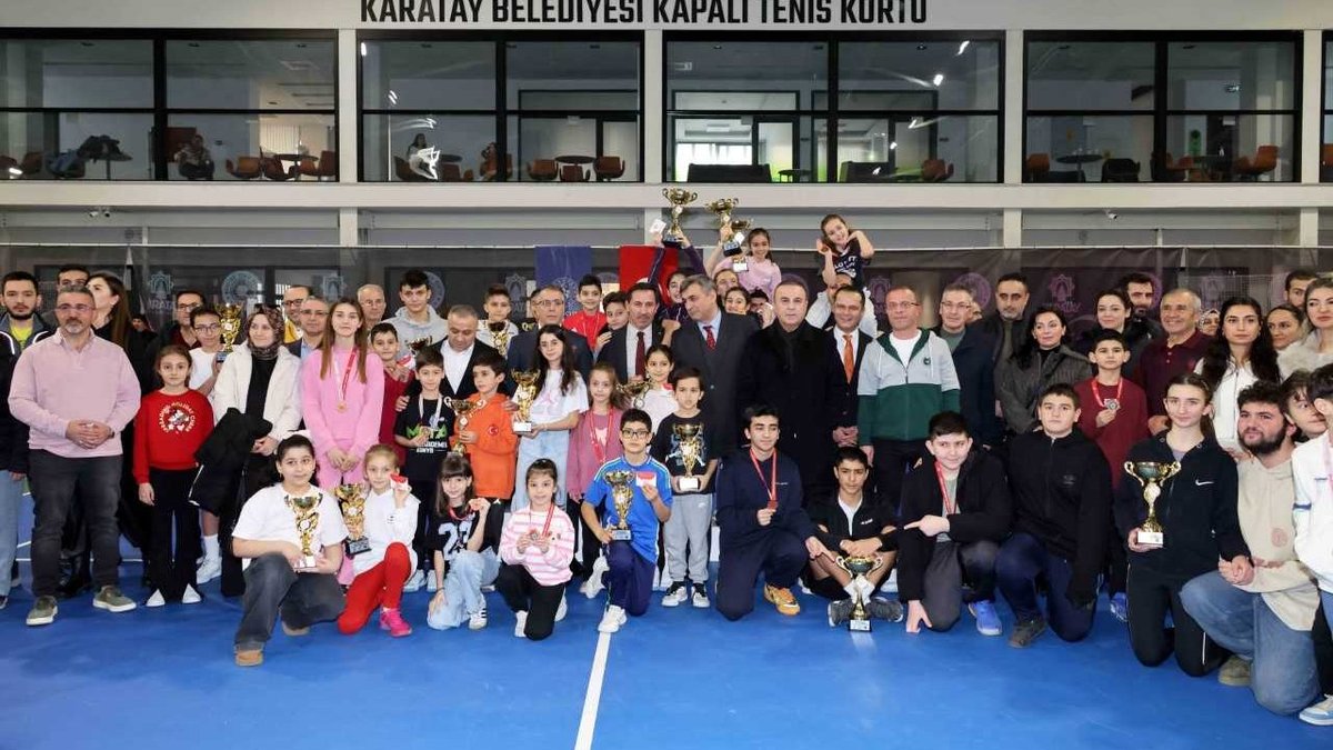 Ödüllü Tenis Turnuvasının Finali Gerçekleşti Ve Tamamlandı