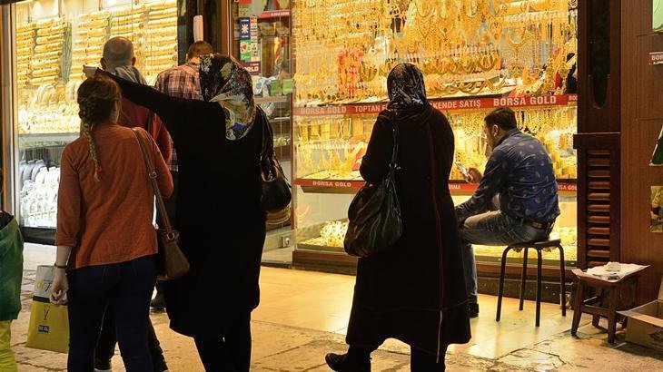 Altın Ve Gümüş Fiyatları Gece Aniden Düştü: İşte Sebebi!