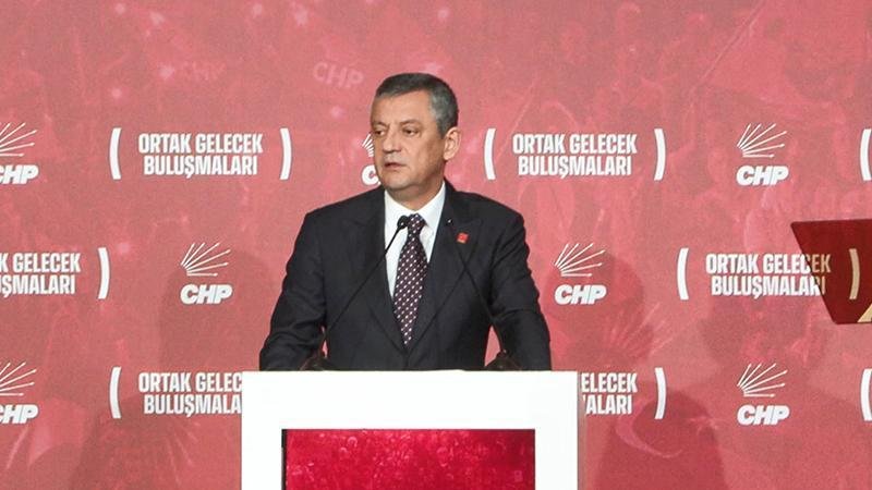 Özgür Özel, 'Toplumsal Uzlaşma ve Demokrasi Zirvesi'nde Konuştu