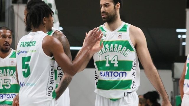 Bursaspor Basketbol ile Trabzonspor Arasında 75-83 Sonuçlandı