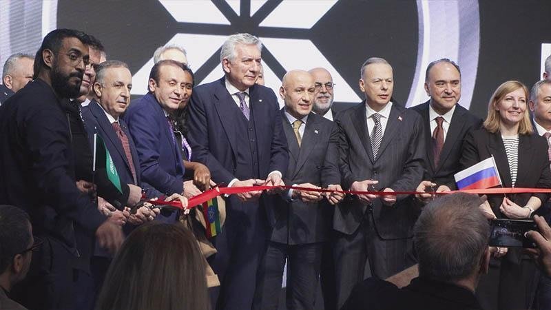 İstanbul Moda ve Hazır Giyim Fuarı IFCO 9. Kez Ziyaretçilerini Ağırlıyor