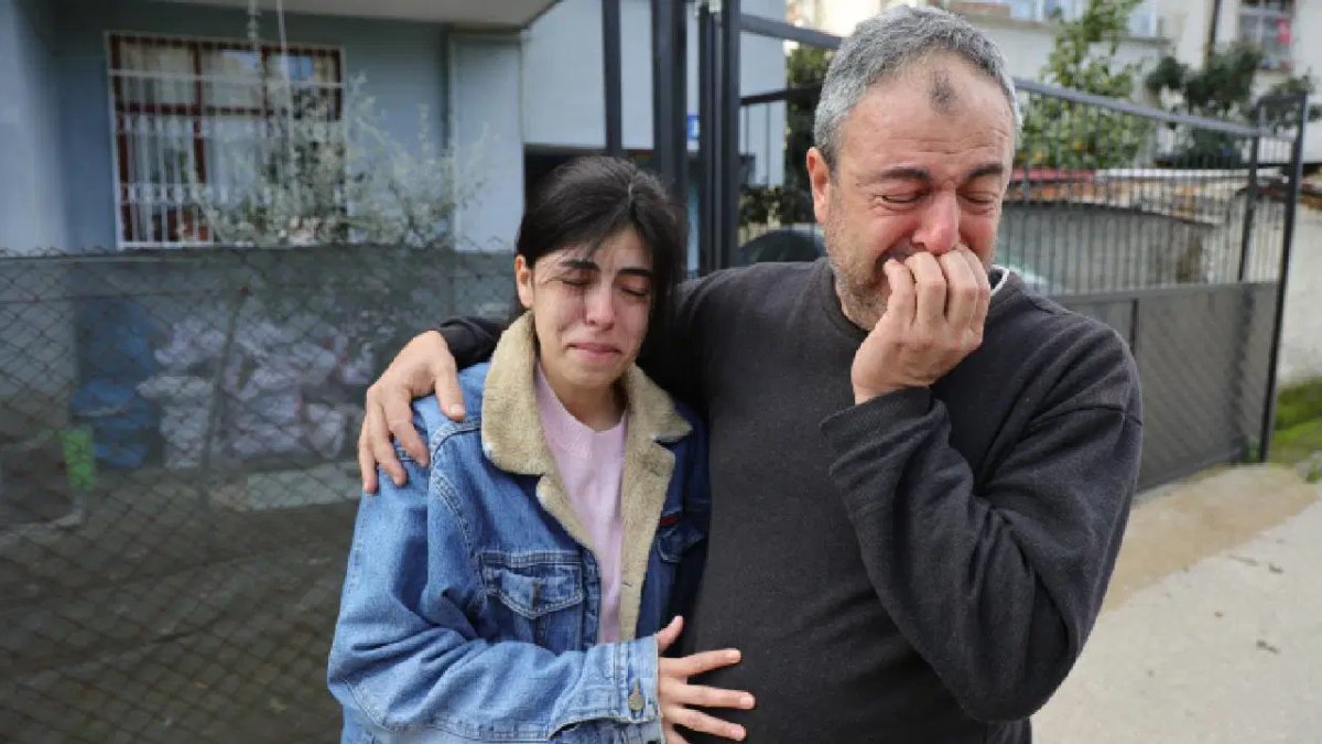 Arkadaşına IBAN'ını Paylaştı, Hayatı Cehenneme Döndü!