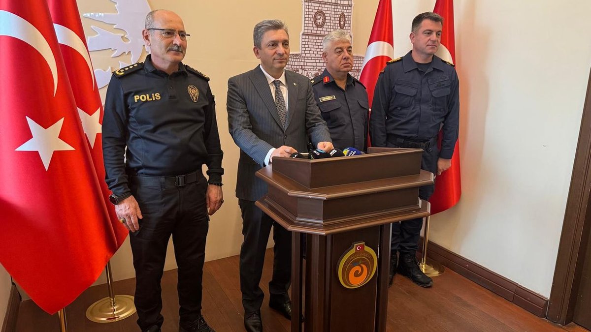 Antalya'da 'İl Güvenlik ve Asayiş Bilgilendirme Buluşması' Gerçekleştirildi