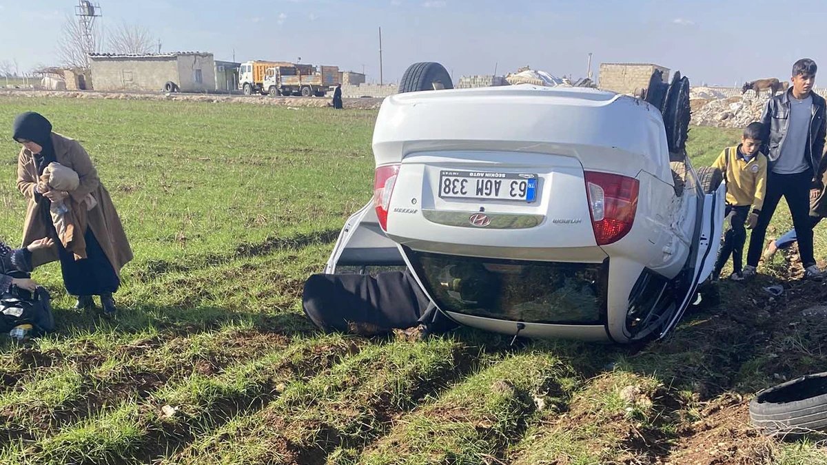 Şanlıurfa'da Araç Buğday Tarlasına Uçtu!