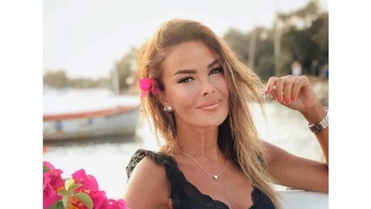 Ünlü Model Özlem Yıldız, Gerçek Yaşını İlk Defa Açıkladı!