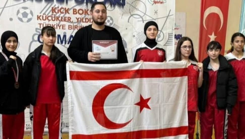 KKTC Kick Boks Takımı Türkiye'de Üçüncülük Elde Etti