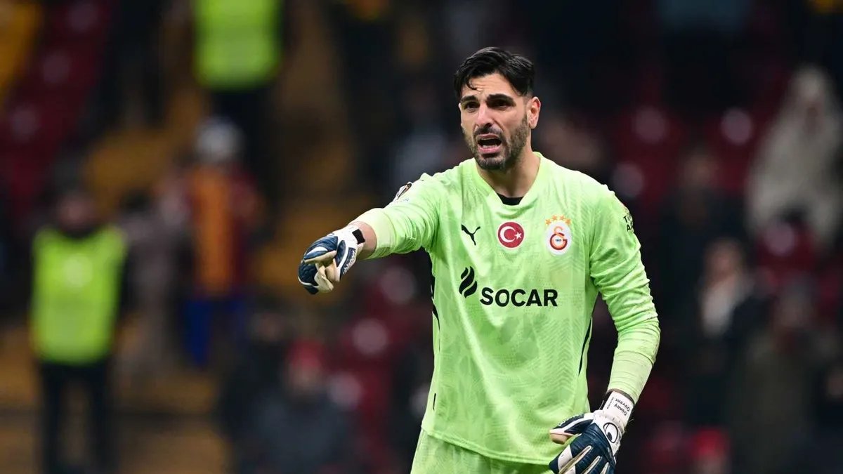 Galatasaray’da Yedek Kaleci Değişimi Olacak! Sezon Sonu Toplantı...