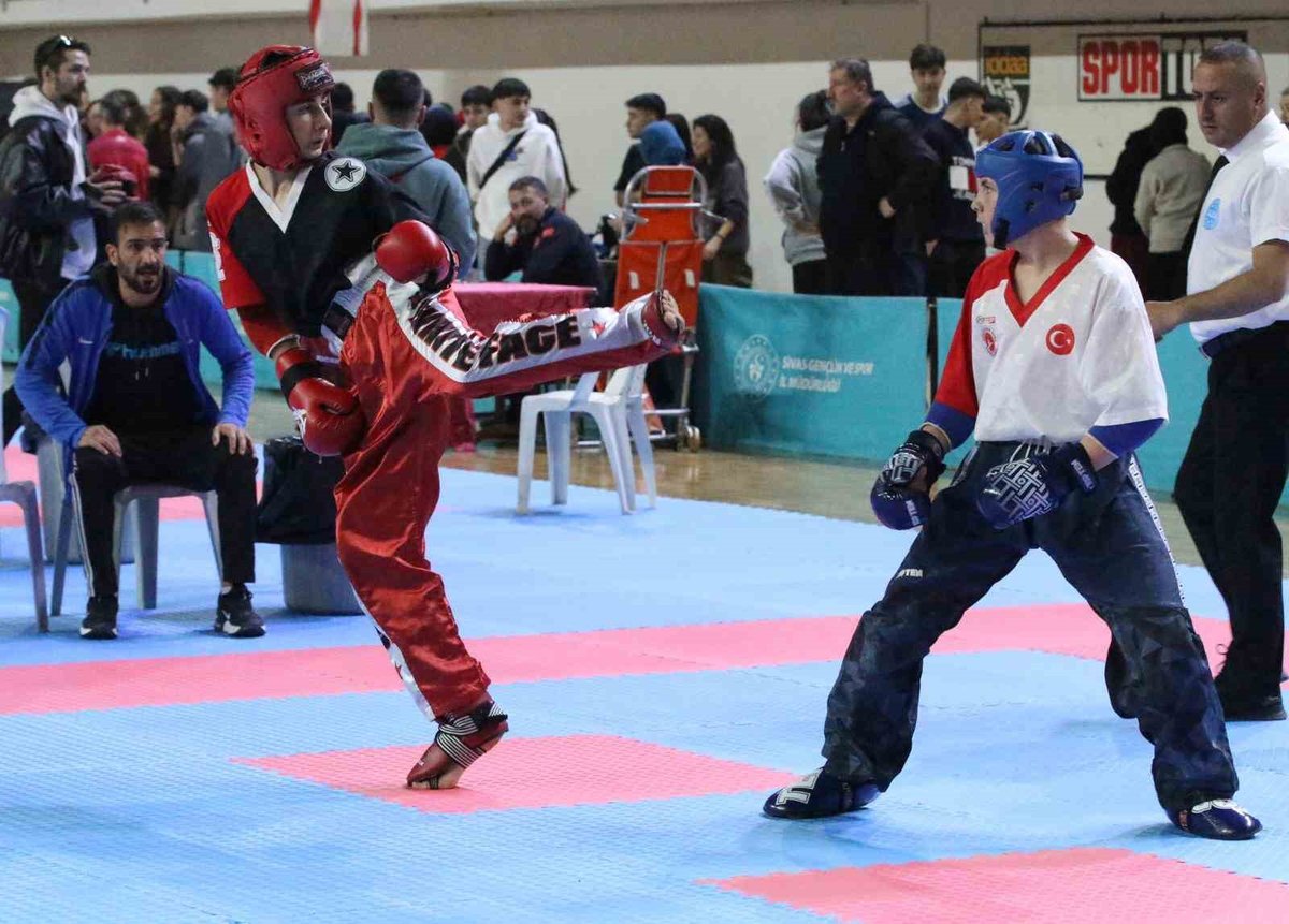 Kick Boks Türkiye Şampiyonası Açılış Töreni Gerçekleşti