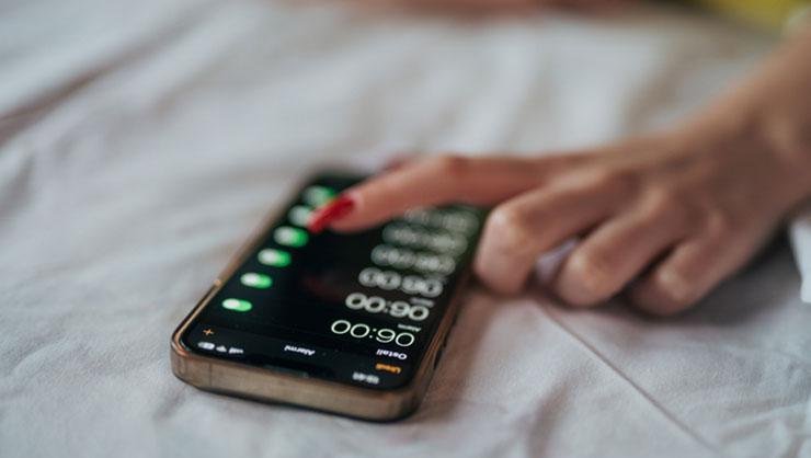 Alarmı Erteleyenler Tembel Değil! Bilinmeyen Bir Etkisi Var