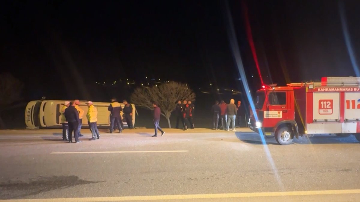 Kahramanmaraş'ta Üzücü Kaza: Minibüs Devrildi, 11 Yaralı Var
