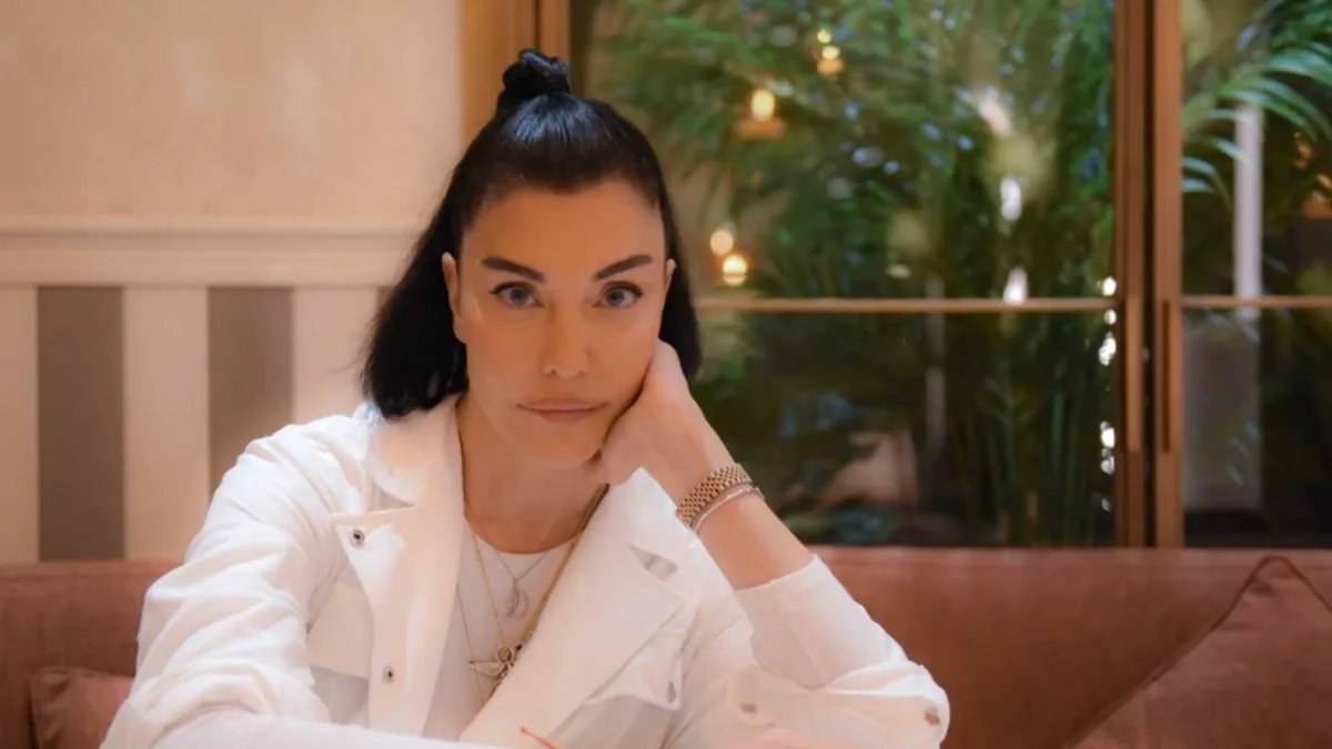 Deniz Akkaya'ya Hapis Cezası Şoku: Eski Manken Şaşırttı!