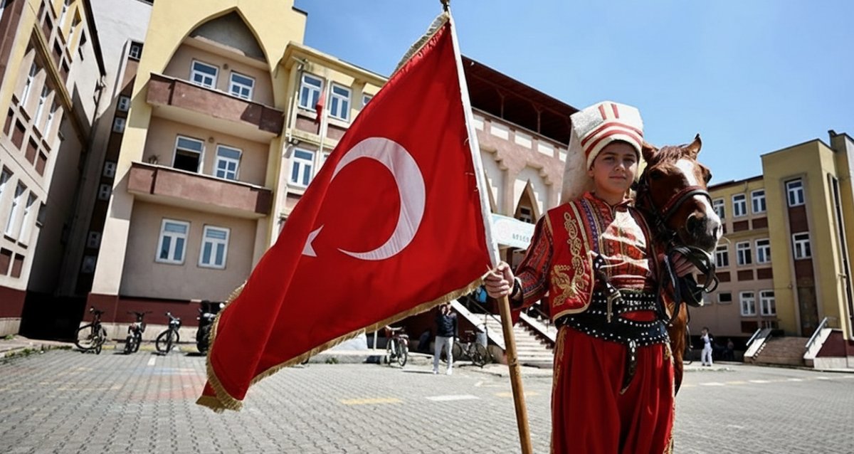 Okullarda Padişah Fermanı Eğitimi Yapılacak