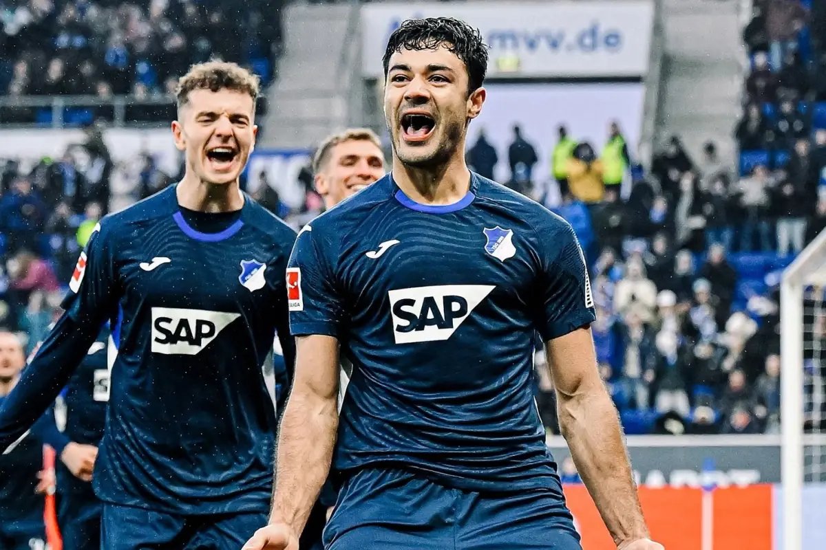 Ozan Kabak Ne Yapmalı? Attığı Golün Bir Faydası Olmadı