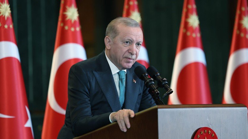 AK Parti, Baklayı Ağızdan Çıkardı: Erdoğan’ın Adaylığı İçin…