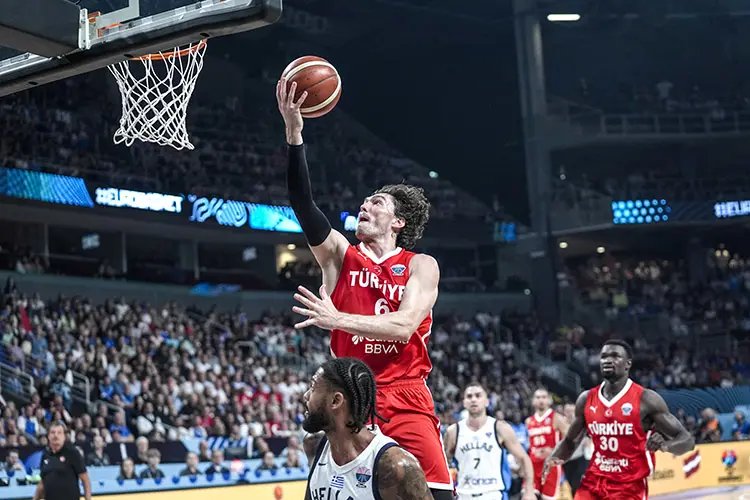 A Milli Erkek Basketbol Takımı, Sırbistan'a konuk oluyor
