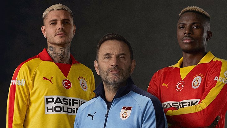 Galatasaray'ın Yeni Formaları Tanıtıldı! Okan Buruk ve Takım Açıklama Yaptı