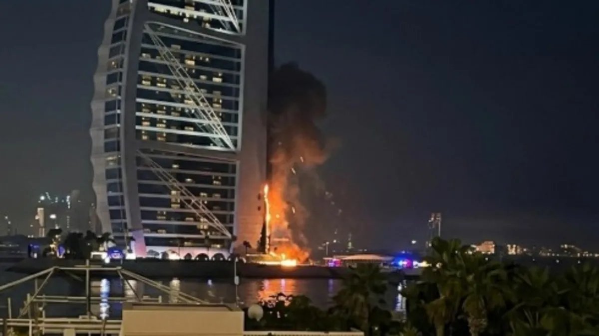 İran'ın Yanıt Saldırıları Devam Ediyor: Burj Al Arab Hedef Alındı!