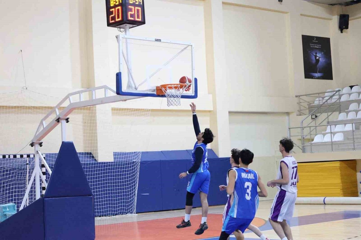 Bilecik’te Okul Sporları Basketbol Grupları Devam Ediyor