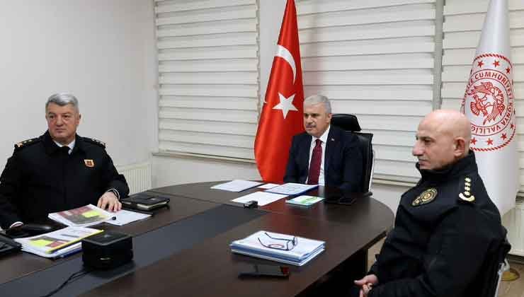 Konya Valisi Akın, Güvenlik Ve Asayiş Hizmetlerini İnceledi