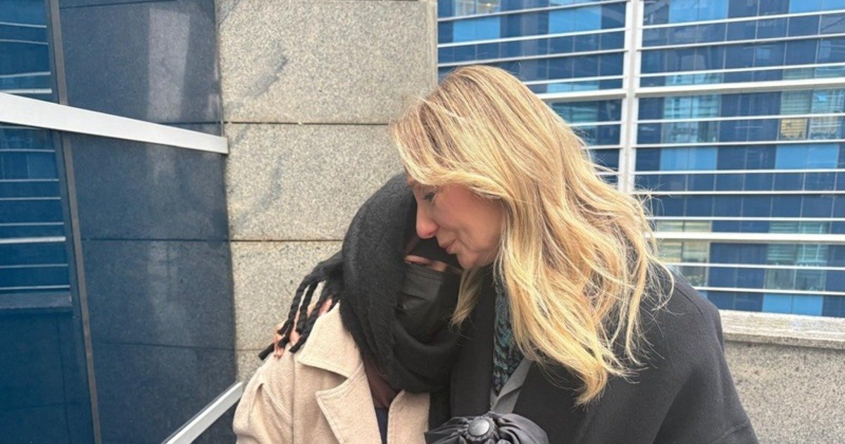 Aylin Nazlıaka: "Zeytinburnu'ndaki Anne ve Çocuk Sesine Cevap Yok
