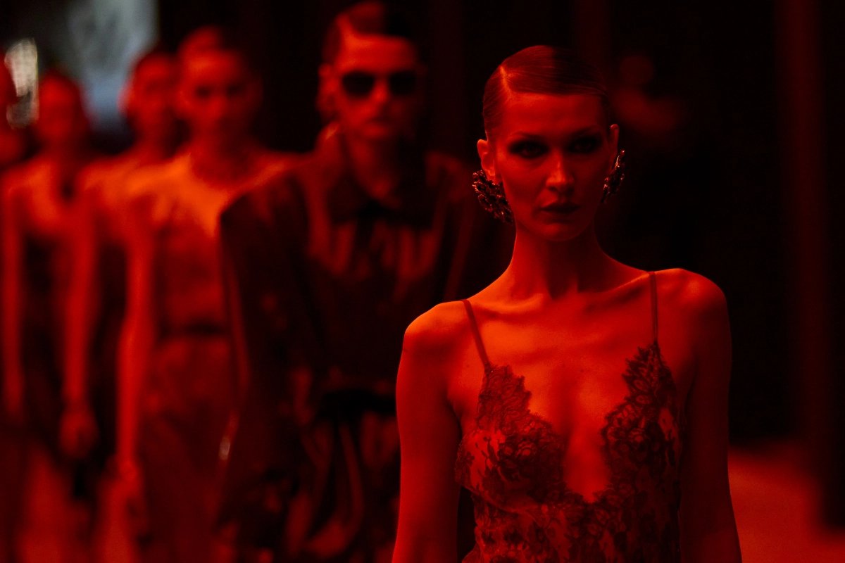 2026 Paris Moda Haftası: Sonbahar ve Kış Koleksiyonları