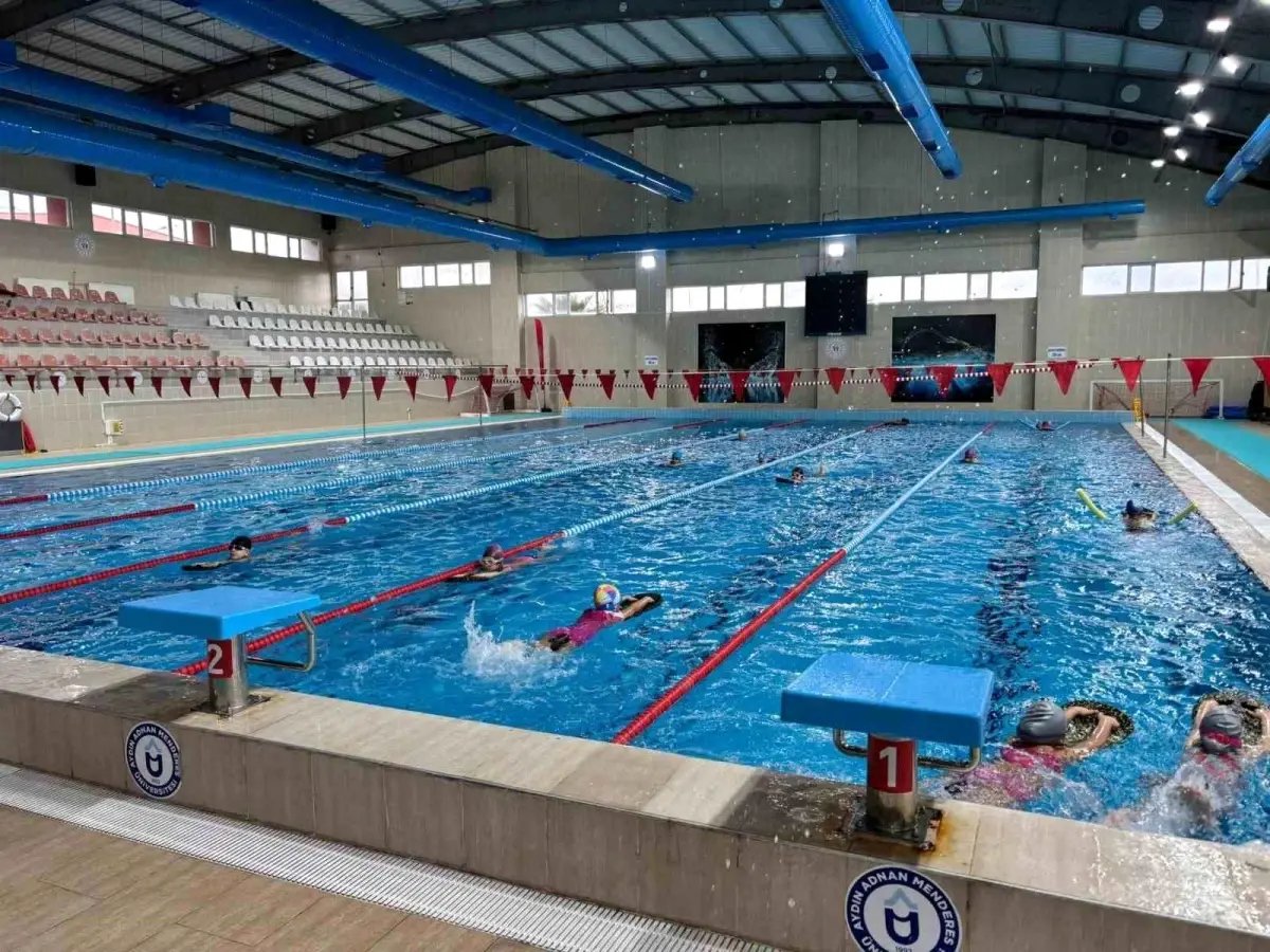 Aydın'da Yüzme Kursları Hızla Sürüyor Ve Gelişiyor