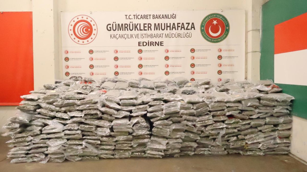 Kapıkule Sınırında 1,4 Ton Uyuşturucu Yakalandı