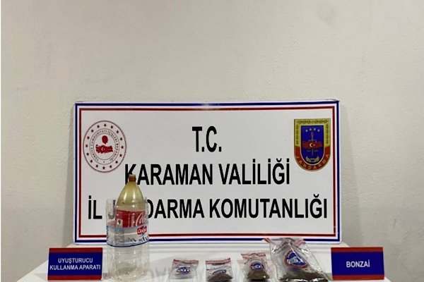 Karaman'da Jandarma Tarafından Güvenlik Ve Narkotik Kontrolü